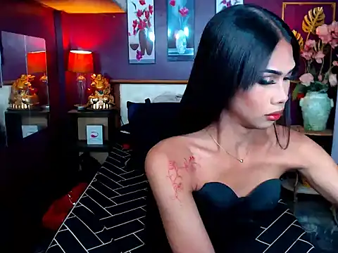 SEDUCTIVExDEMI online show from April 7, 2026, 8:49 am