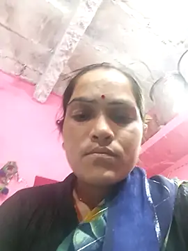 Sonam15884 online show from March 4, 2026, 12:13 pm