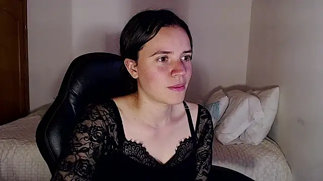 Snapshot of Shanel_Lozano chatting on March 3, 2026, 9:11 pm Shanel Lozano online show from March 3, 2026, 9:11 pm