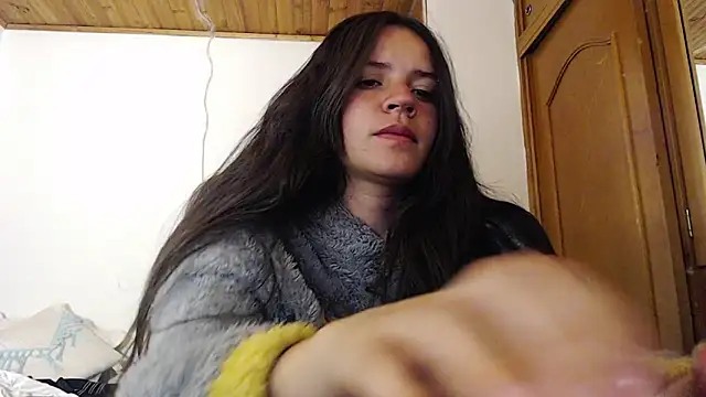 Shanel Lozano online show from May 11, 2026, 2:46 am