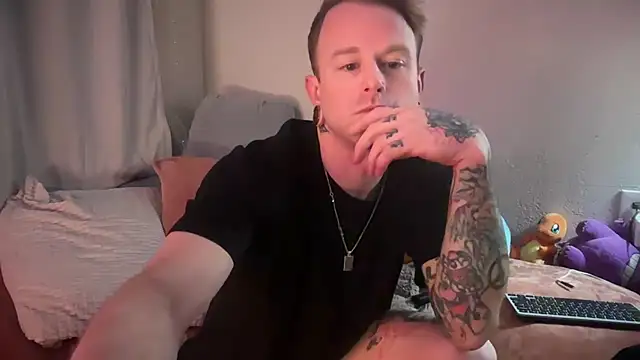 MickeyMoans444 online show from January 18, 2026, 9:02 am