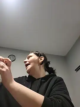 roksa2026 online show from April 6, 2026, 3:57 pm