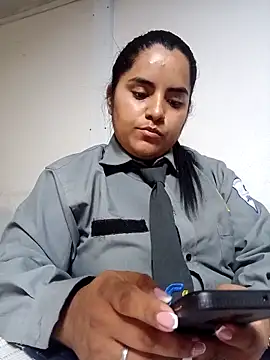 Isabel 3 online show from February 19, 2026, 1:13 am