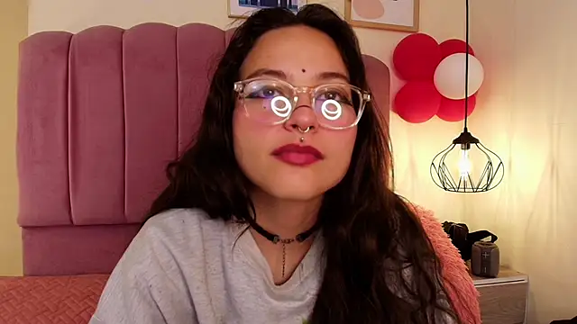 Hanabie  online show from February 28, 2026, 3:28 am