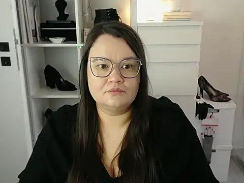 HollyDanceSoul online show from March 10, 2026, 7:34 am