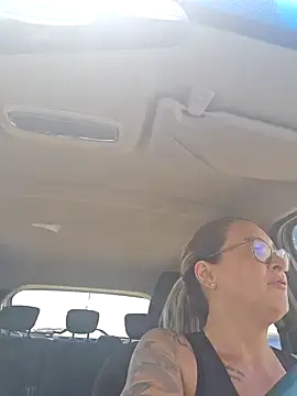 bellafortune69 online show from January 13, 2026, 2:43 pm