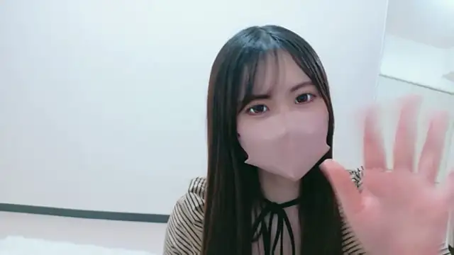 Snapshot of Miria-pq chatting on February 27, 2026, 9:25 pm Miria-pq online show from February 27, 2026, 9:25 pm