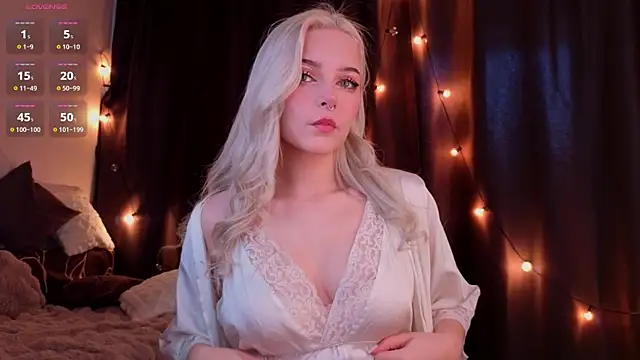 Snapshot of ShyniAlice chatting on February 5, 2026, 4:19 am ShyniAlice online show from February 5, 2026, 4:19 am