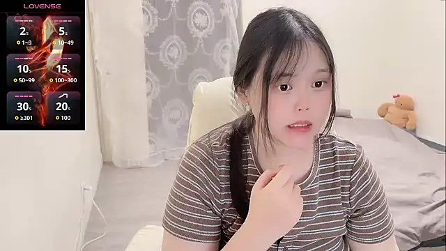 Snapshot of Lumi_36i chatting on May 15, 2026, 10:02 am Lumi 36i online show from May 15, 2026, 10:02 am