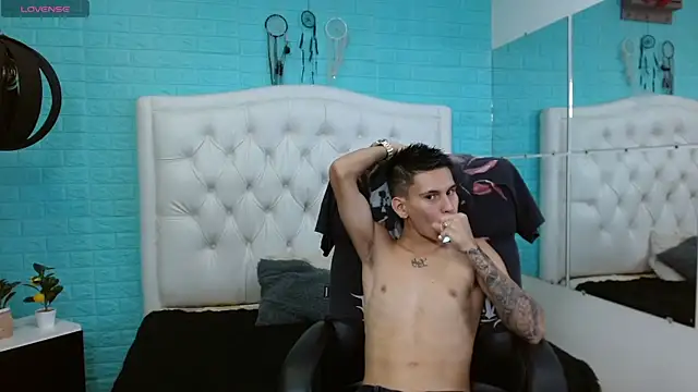 paullcb online show from February 11, 2026, 4:01 am