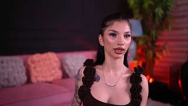 NyssaSky online show from February 5, 2026, 6:15 pm