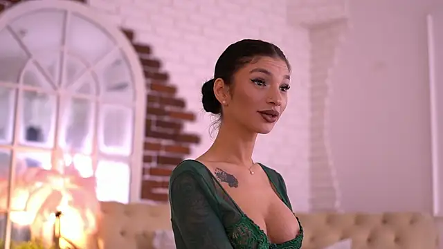 NyssaSky online show from April 12, 2026, 5:49 pm