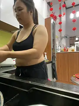 Mie-chan online show from January 15, 2026, 1:31 am