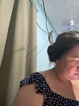 Hottie Pussy online show from April 19, 2026, 9:21 am