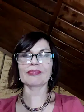 Snapshot of KlaraFialova chatting on January 9, 2026, 3:41 pm KlaraFialova online show from January 9, 2026, 3:41 pm