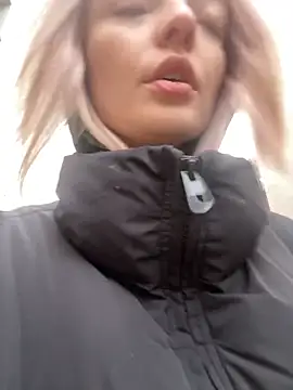 aka Blonde online show from March 28, 2026, 11:33 am