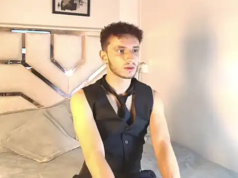 Snapshot of Curlystartt chatting on January 12, 2026, 2:02 pm Curlystartt online show from January 12, 2026, 2:02 pm