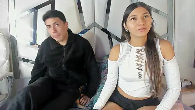 ScarlettAndLucas online show from February 11, 2026, 12:38 pm