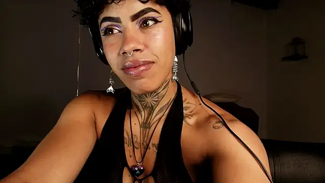 Canela Osada  online show from February 2, 2026, 12:59 pm