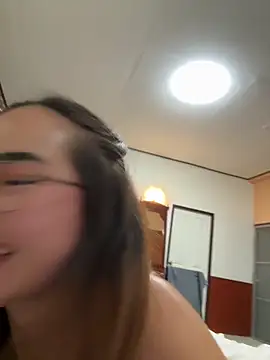 Snapshot of Ponthip chatting on February 3, 2026, 8:03 pm Ponthip online show from February 3, 2026, 8:03 pm