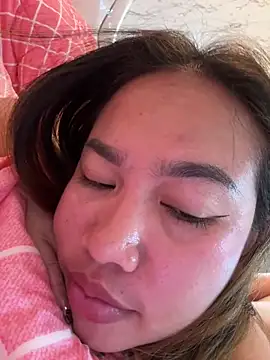 Snapshot of Ponthip chatting on February 11, 2026, 8:20 pm Ponthip online show from February 11, 2026, 8:20 pm