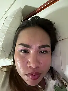 Snapshot of Ponthip chatting on February 6, 2026, 8:49 pm Ponthip online show from February 6, 2026, 8:49 pm