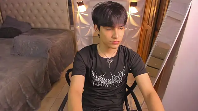 IamJuanJoc online show from April 10, 2026, 3:57 am