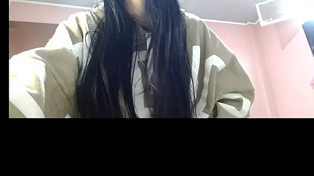 Snapshot of SweetCandyDemony chatting on January 15, 2026, 1:14 pm SweetCandyDemony online show from January 15, 2026, 1:14 pm