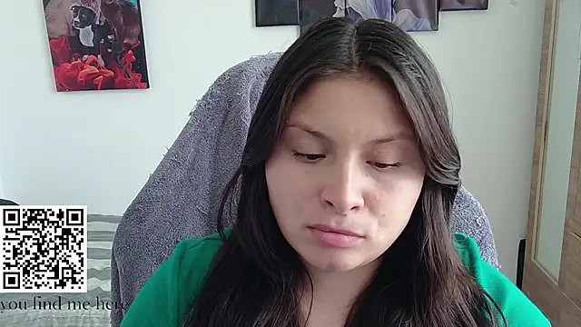 yessica gomez01 online show from March 28, 2026, 8:32 pm