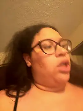 Snapshot of SilkSoleBunnie chatting on January 10, 2026, 4:41 am SilkSoleBunnie online show from January 10, 2026, 4:41 am