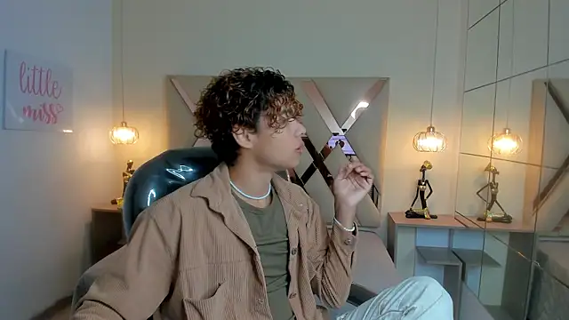 Anyelo Twink online show from March 16, 2026, 8:33 pm