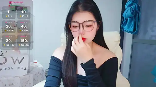 -XiaoYu-777 online show from March 25, 2026, 10:25 am