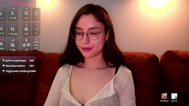 Snapshot of classy____ chatting on April 19, 2026, 6:10 pm classy online show from April 19, 2026, 6:10 pm