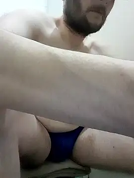 Snapshot of 80julien chatting on January 15, 2026, 9:51 pm 80julien online show from January 15, 2026, 9:51 pm