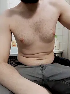 Snapshot of 80julien chatting on February 7, 2026, 7:00 pm 80julien online show from February 7, 2026, 7:00 pm