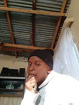 Snapshot of zuluprincess200 chatting on July 17, 2026, 6:32 am zuluprincess200 online show from July 17, 2026, 6:32 am