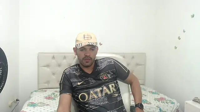 Snapshot of wildchris_ chatting on January 13, 2026, 2:32 pm wildchris online show from January 13, 2026, 2:32 pm