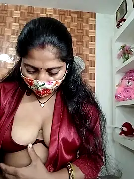 Angel eyes00 online show from April 14, 2026, 5:07 pm