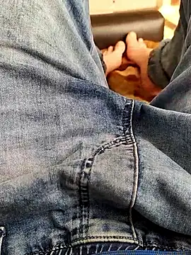 Ivan9iutt online show from April 5, 2026, 6:42 am