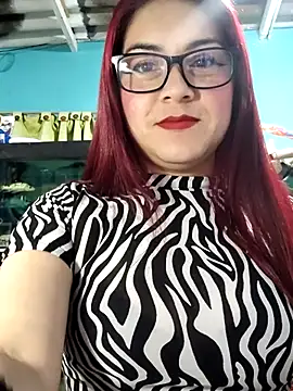 Snapshot of THALASSA_DIOSA chatting on June 24, 2026, 5:28 am THALASSA DIOSA online show from June 24, 2026, 5:28 am