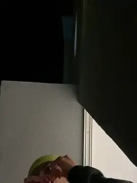 Maiky Cooper01 online show from March 17, 2026, 2:36 am