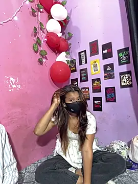 MissHermione2 online show from February 14, 2026, 4:18 pm