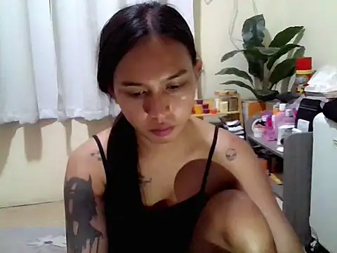 LOVELYMAYUMIE online show from June 11, 2026, 5:21 pm