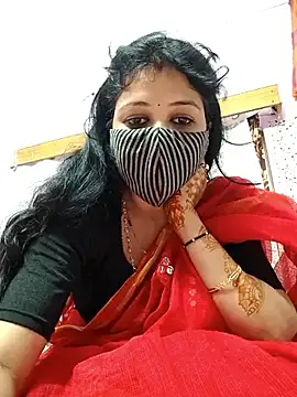 Priyaji7575 online show from March 3, 2026, 6:42 am