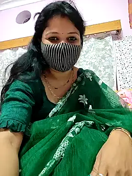 Priyaji7575 online show from February 22, 2026, 11:12 am