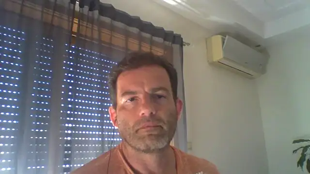 Snapshot of _grj1 chatting on June 18, 2026, 10:20 am grj1 online show from June 18, 2026, 10:20 am