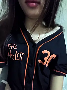 Dorea-mon online show from April 16, 2026, 9:39 pm