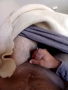 Snapshot of HM74grhr chatting on March 2, 2026, 9:05 am HM74grhr online show from March 2, 2026, 9:05 am