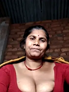 Hot di97 online show from April 8, 2026, 1:23 pm