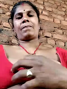 Hot di97 online show from March 21, 2026, 1:18 am